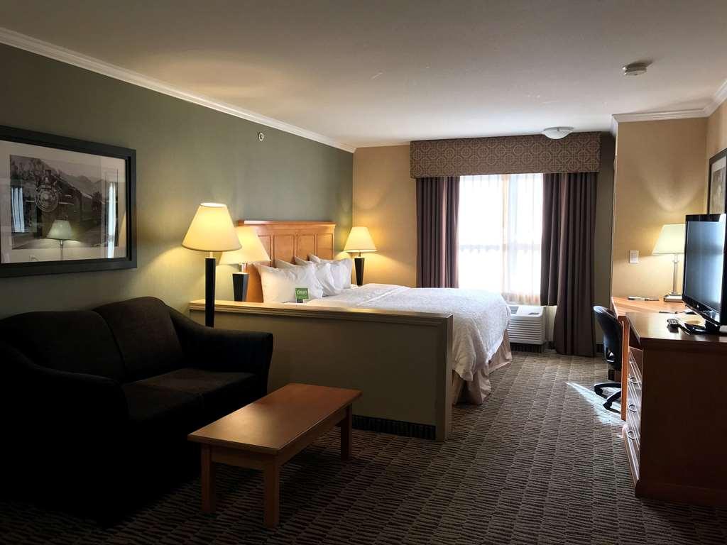 Hampton Inn By Hilton Kamloops Ruang foto