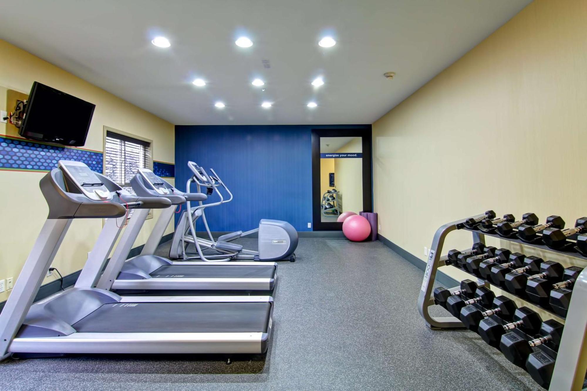 Hampton Inn By Hilton Kamloops Bagian luar foto