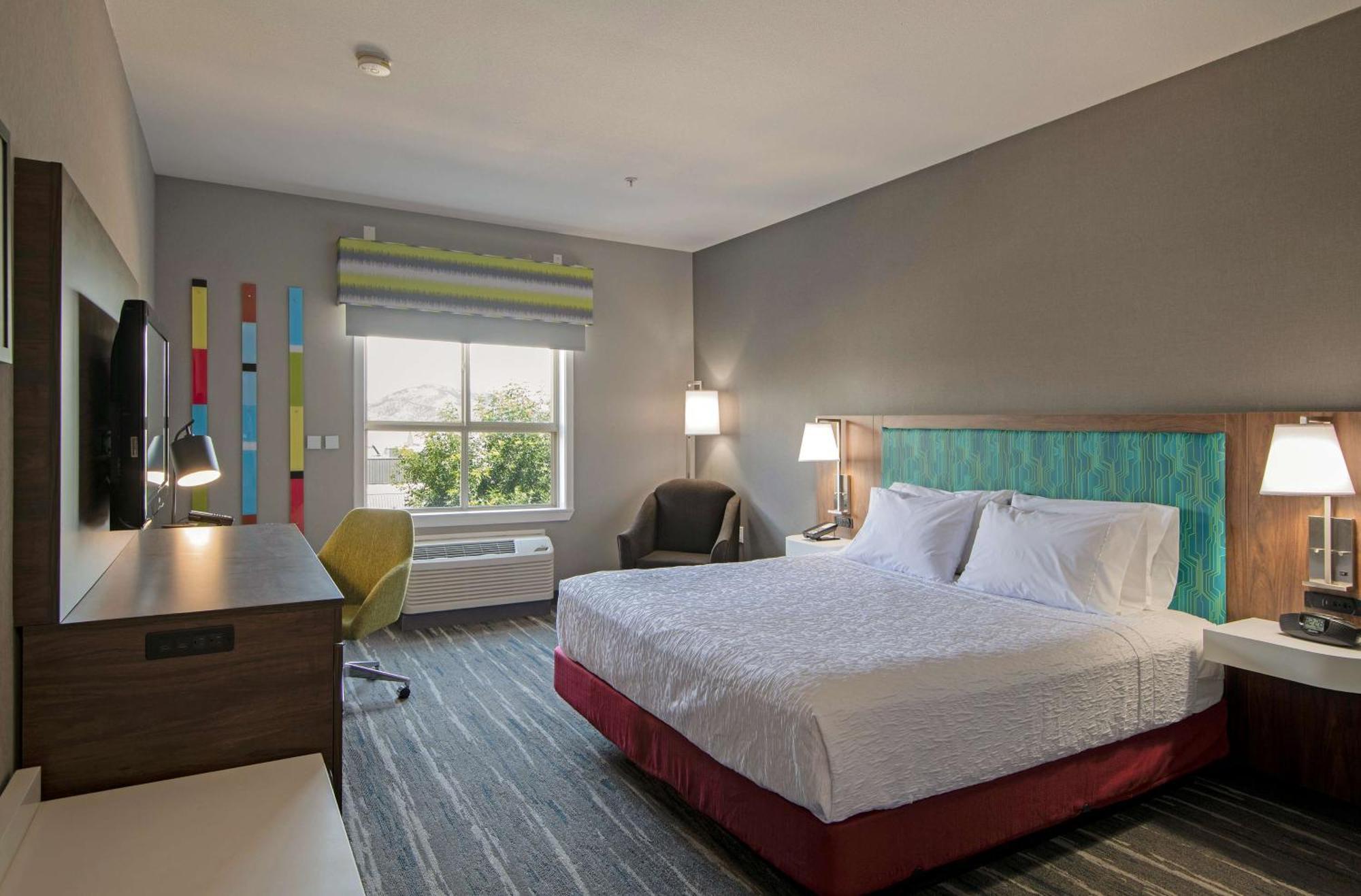 Hampton Inn By Hilton Kamloops Bagian luar foto