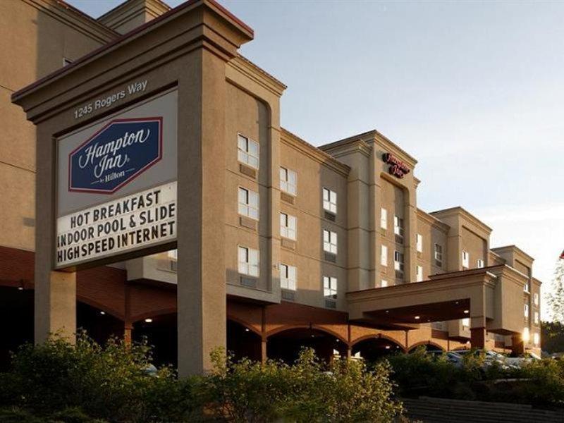 Hampton Inn By Hilton Kamloops Bagian luar foto